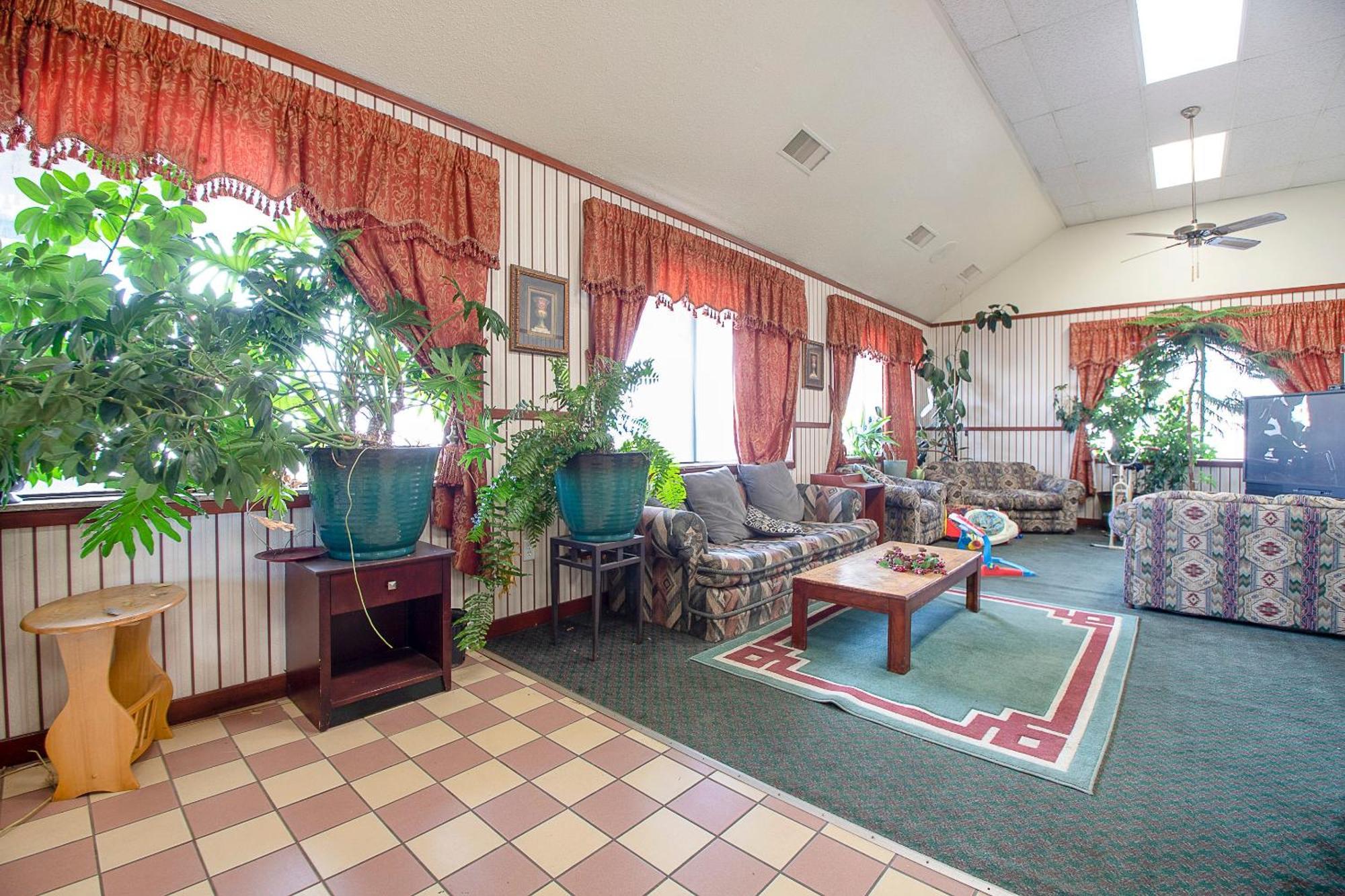 Hotel O Daylight Inn Elkhart I-90, In Kültér fotó